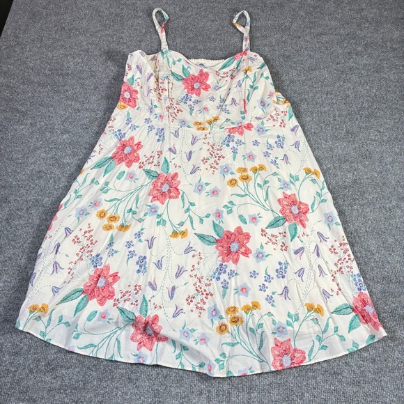 Old Navy Dresses & Skirts - Old Navy Floral Cami Dress Womens XL White Pink Smocked Fit Flare Sundress
